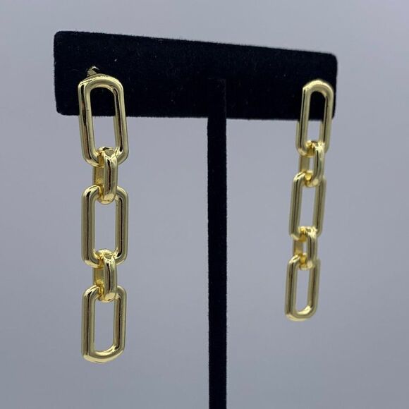 New, no tags, 2 inch18 Karat gold filled chain drop earrings, articulate… - Picture 2 of 13